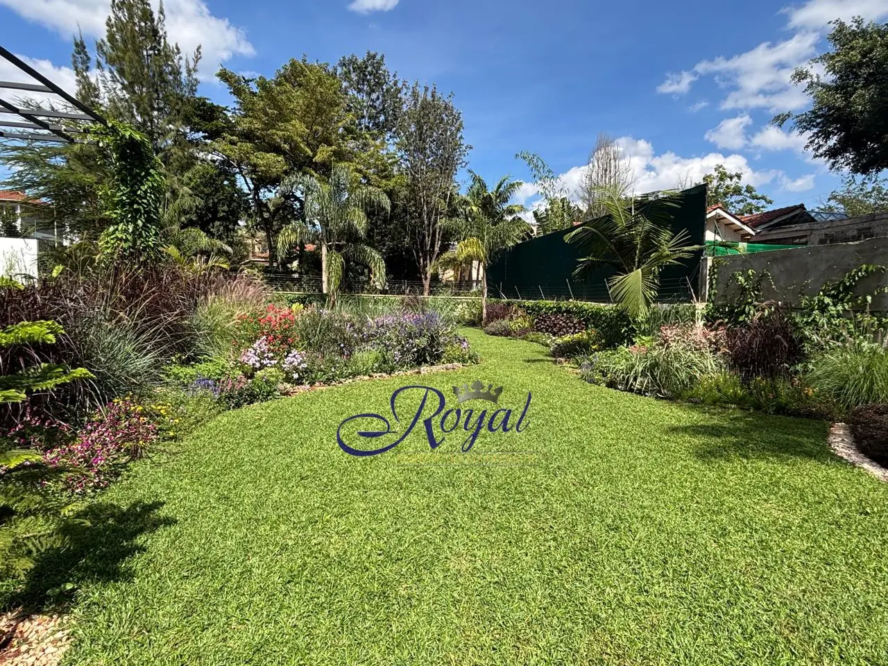 Runda - Ultra Modern 5 Bedroom House to Let